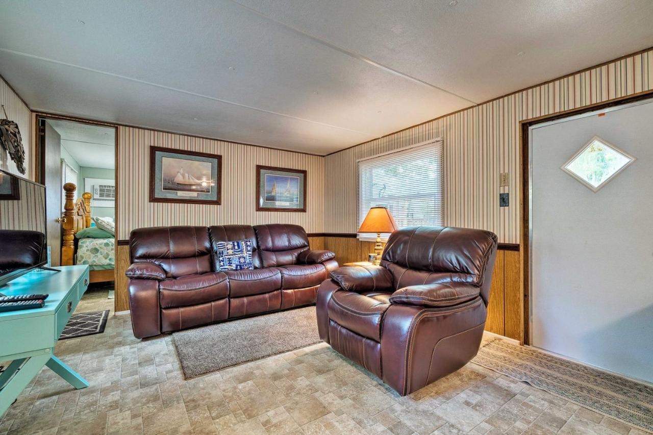 Cabin With Fire Pit, Walk To Steinhatchee River! Luaran gambar