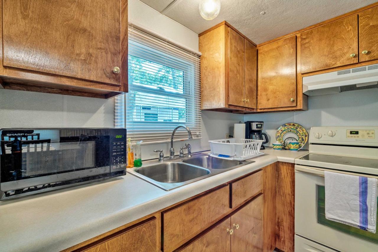 Cabin With Fire Pit, Walk To Steinhatchee River! Luaran gambar